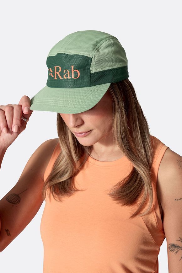 Кепка Rab Momentum 5 Panel Cap, Fig Green/Sage, One Size (RB QAB-59-FGS-ONE)