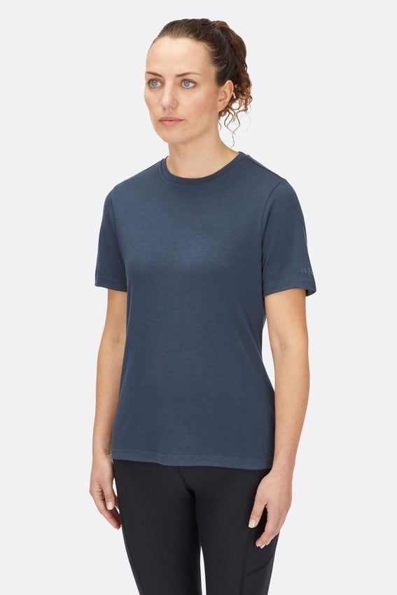 Футболка жіноча Rab Crimp Logo Tee Wmns, Plum, XS (RB QBL-69-PLM-08)