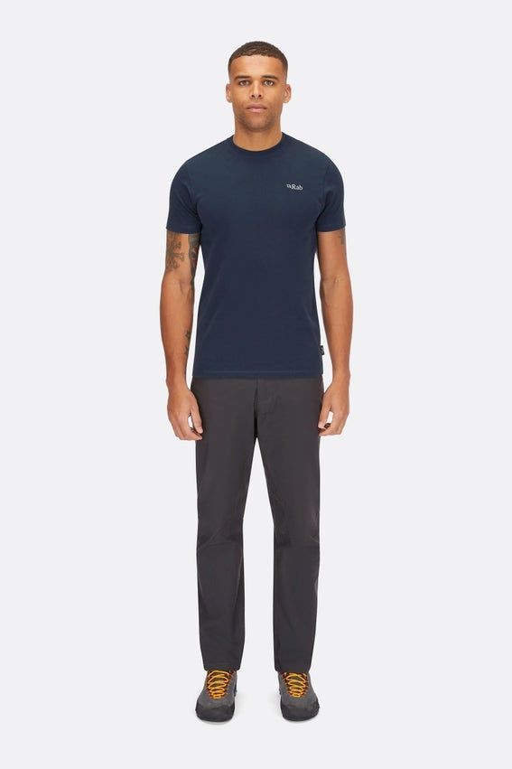 Футболка чоловіча Rab Basecamp 3 Peaks Tee, Beluga, S (RB QCC-05-BEL-SML)
